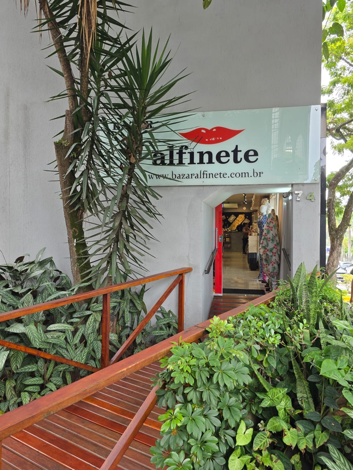 Entrada da loja no Centro Comercial Alphaville